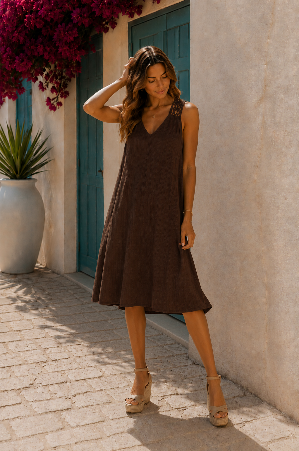 Φόρεμα midi viscose με εντυπωσιακή πλάτη