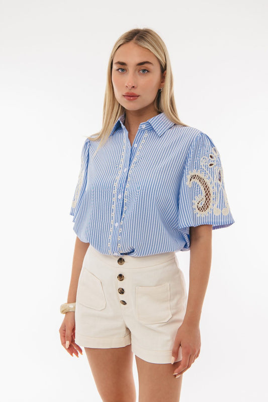 Πουκάμισο ριγέ με κέντημα