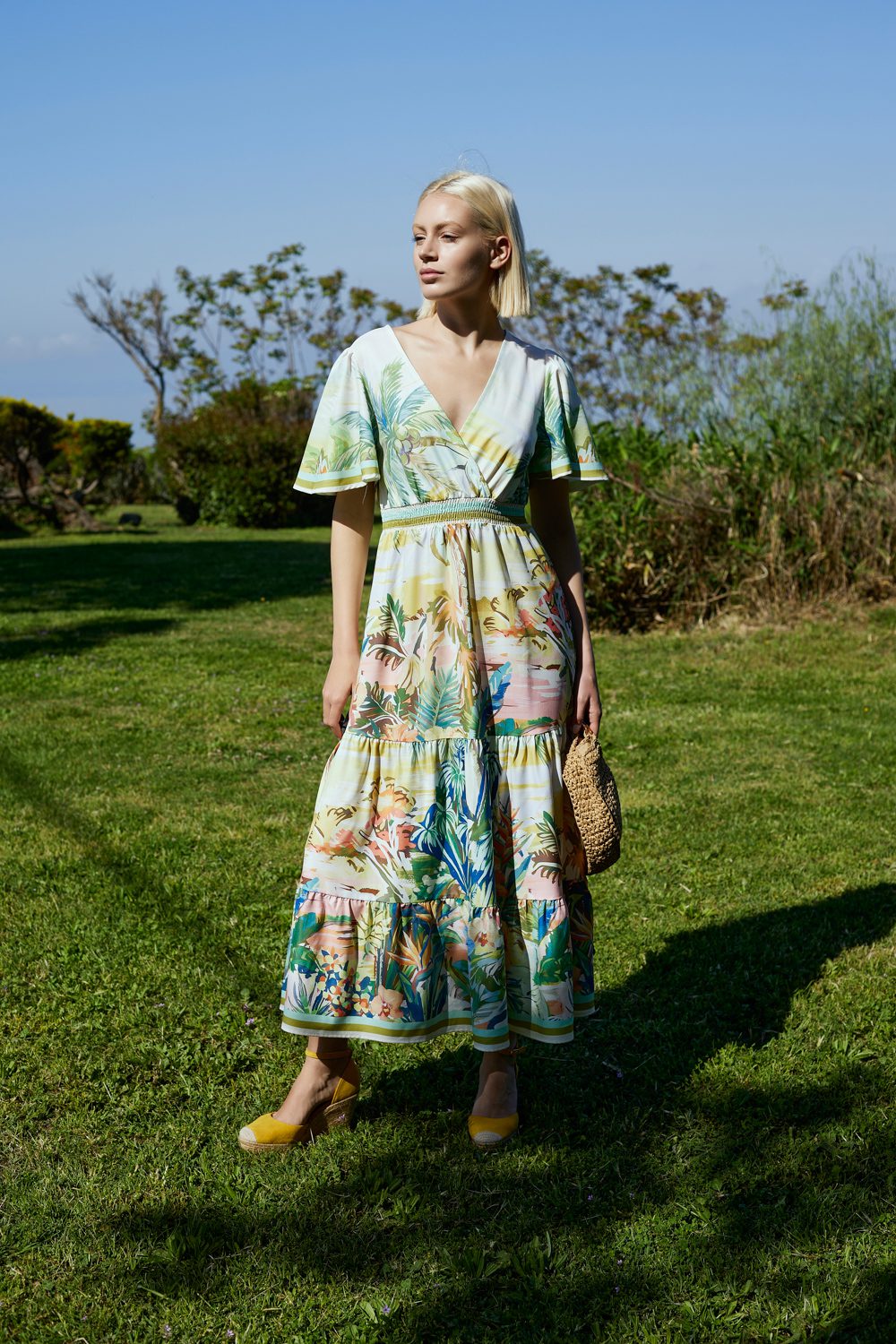 Φόρεμα maxi croise tropical printed