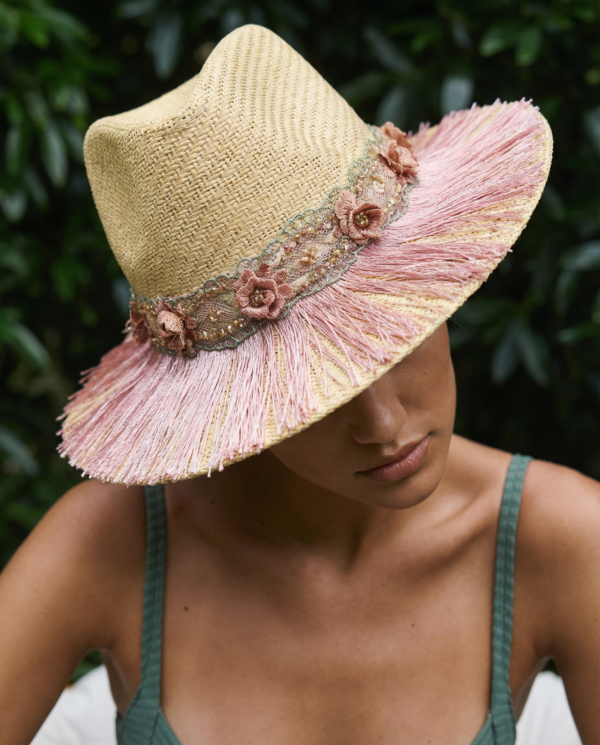 HROZALIA HAT