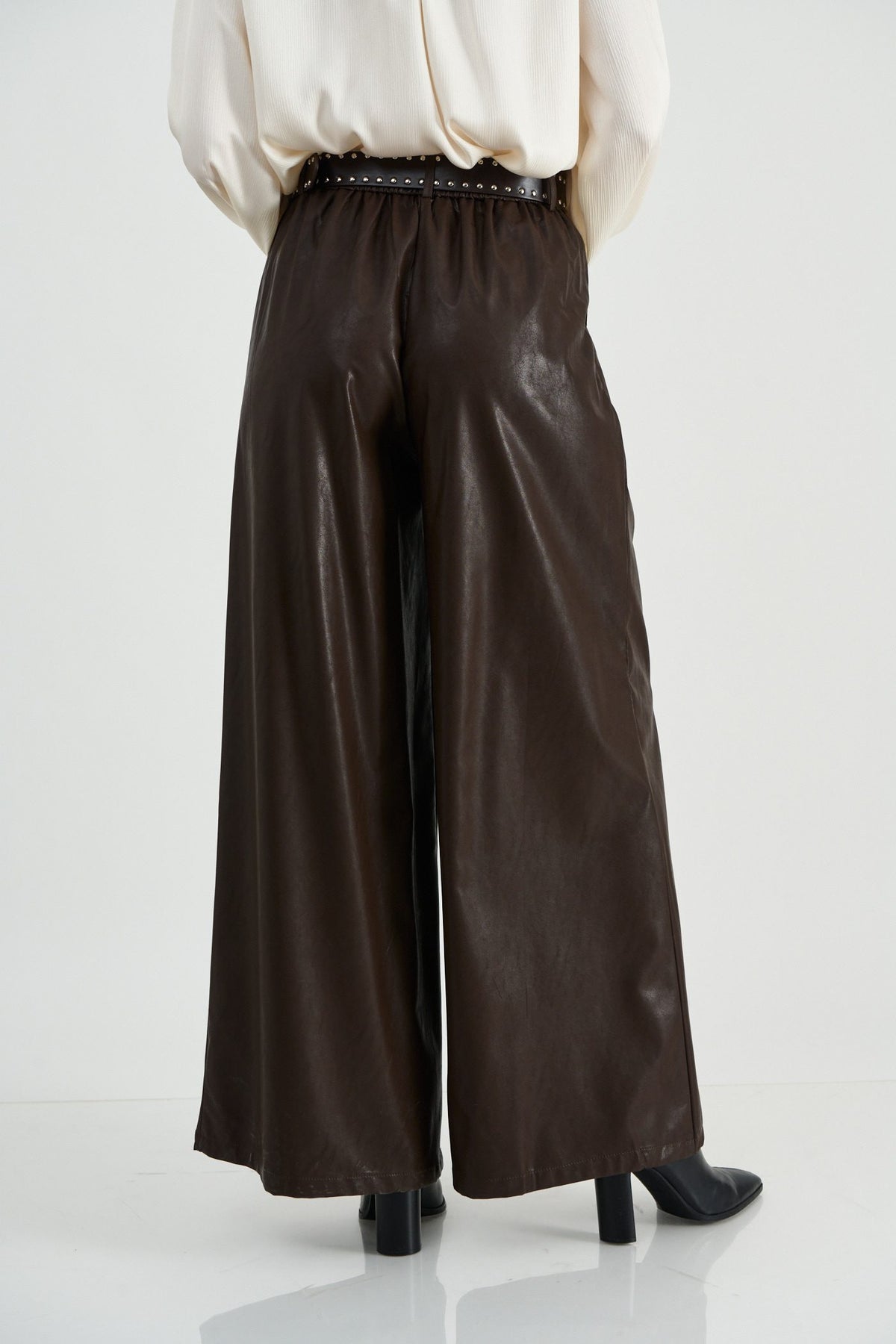 Παντελόνα loose eco leather