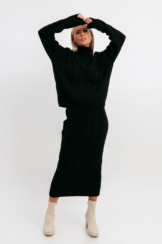 Σετ πλεκτό μπλούζα - φούστα με σχέδια