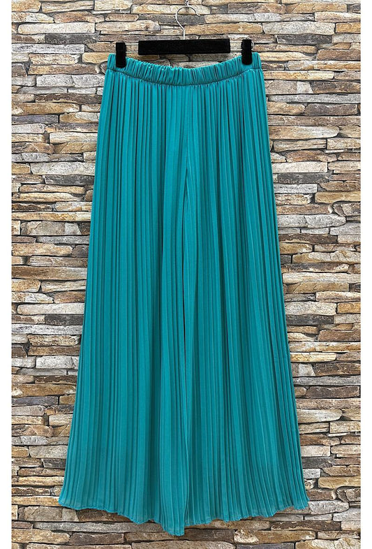 Παντελόνα loose πλισέ