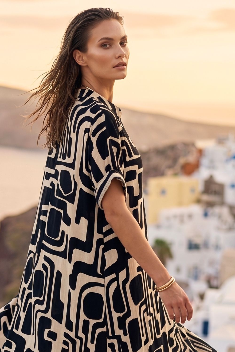 Φόρεμα midi plus size με αποσπώμενη καρφίτσα
