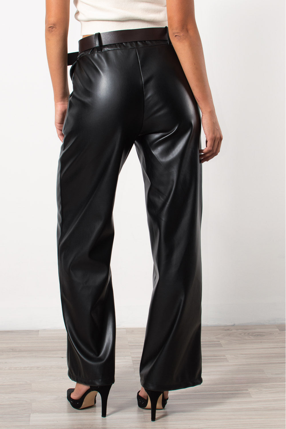 Παντελόνι ίσιο eco leather με ζώνη