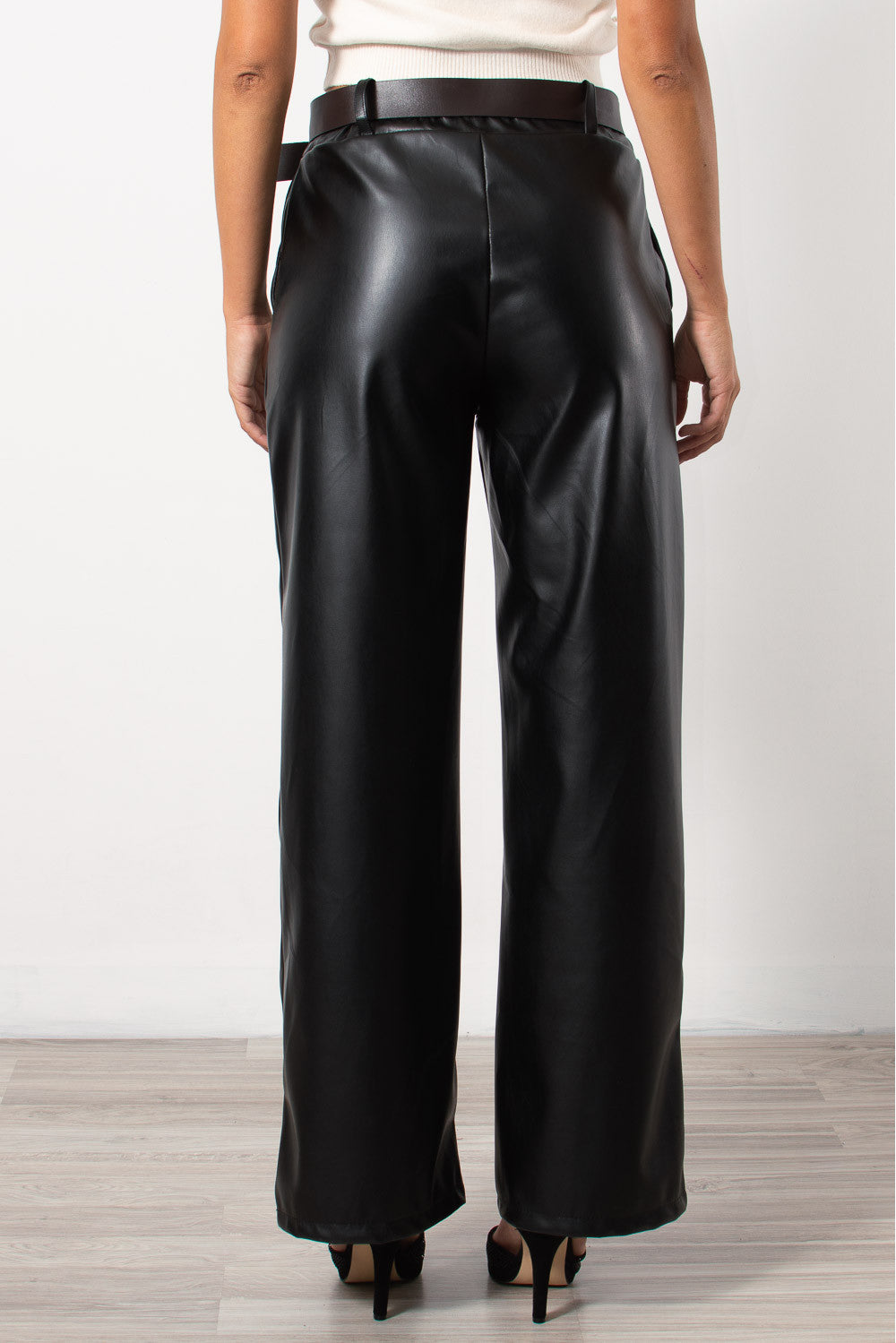 Παντελόνι ίσιο eco leather με ζώνη