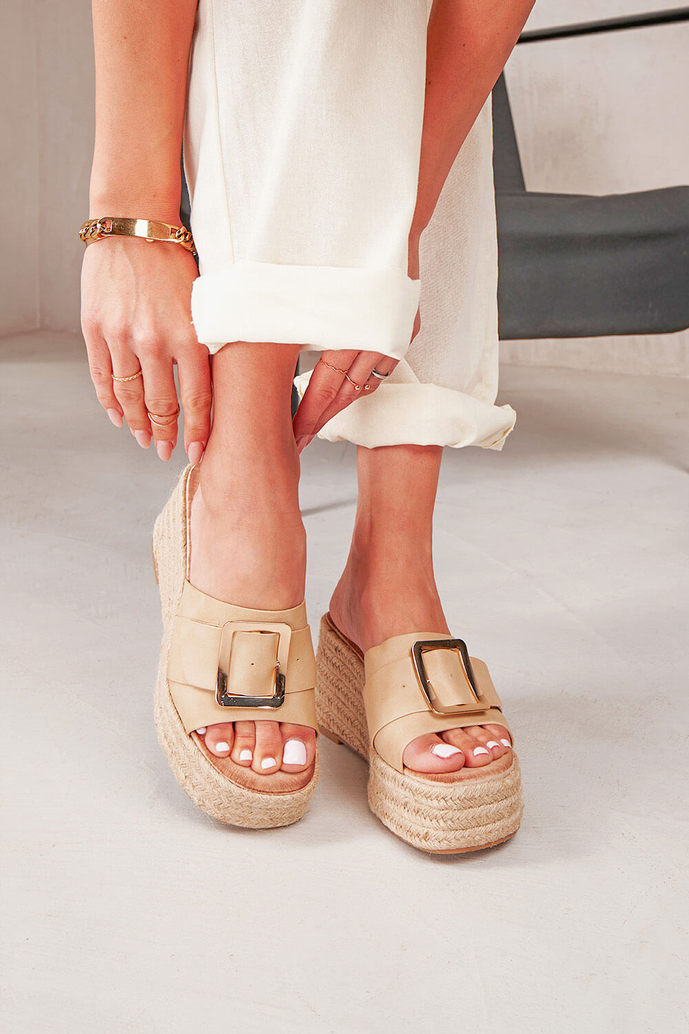 Πλατφόρμες Espadrilles με διακοσμητική τόκα