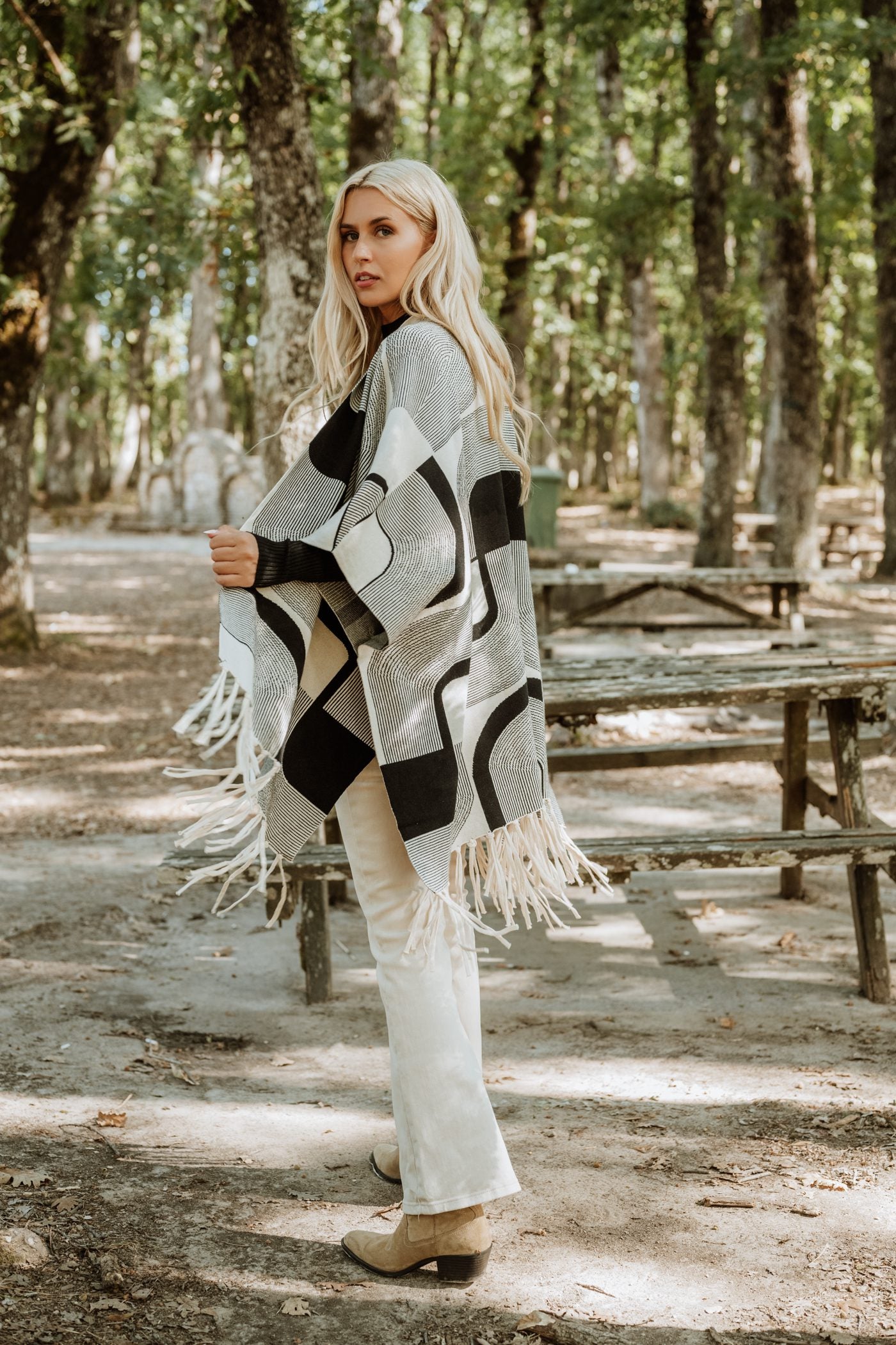 Ponchos printed με κρόσσια