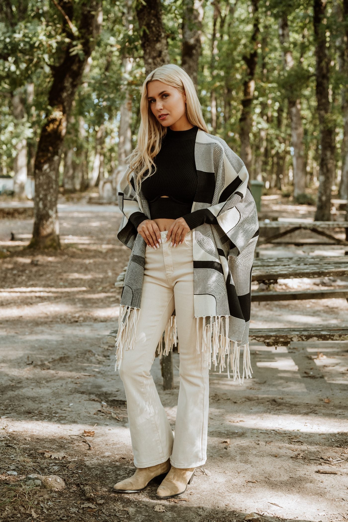 Ponchos printed με κρόσσια