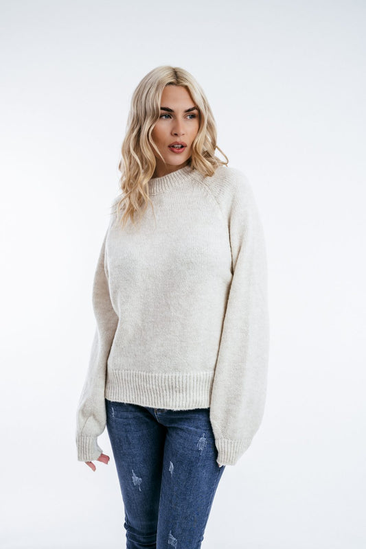 Pullover detailed