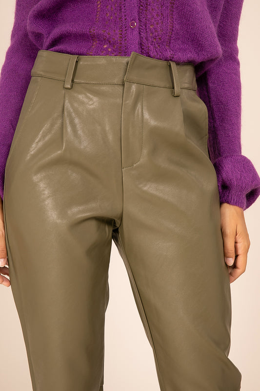 Παντελόνι από δερματίνη