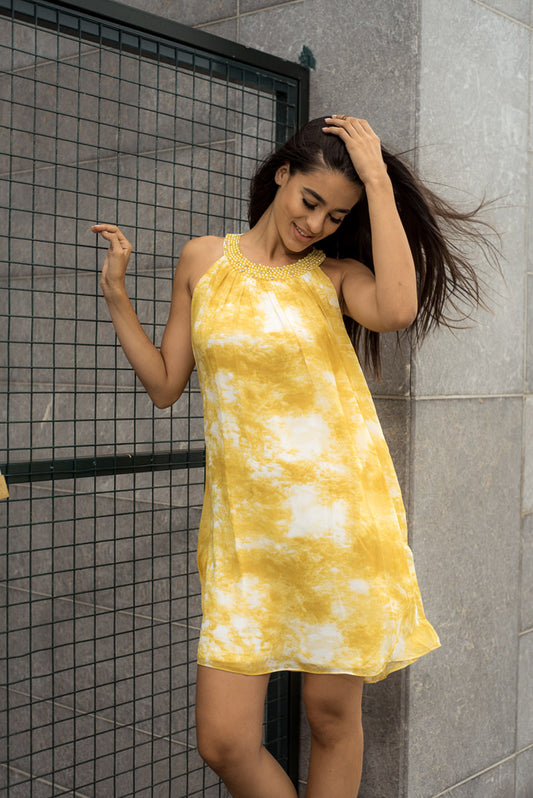 Φόρεμα mini εμπριμέ