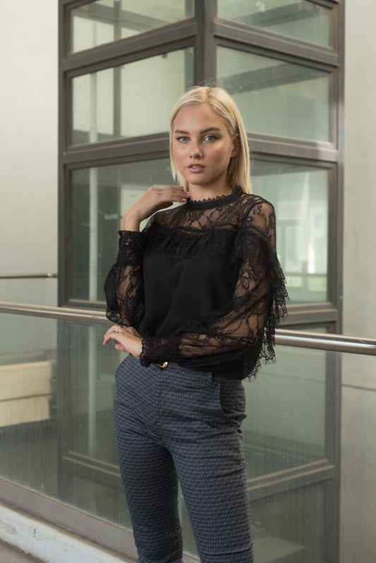 Μπλούζα βραδινή με δανδέλα