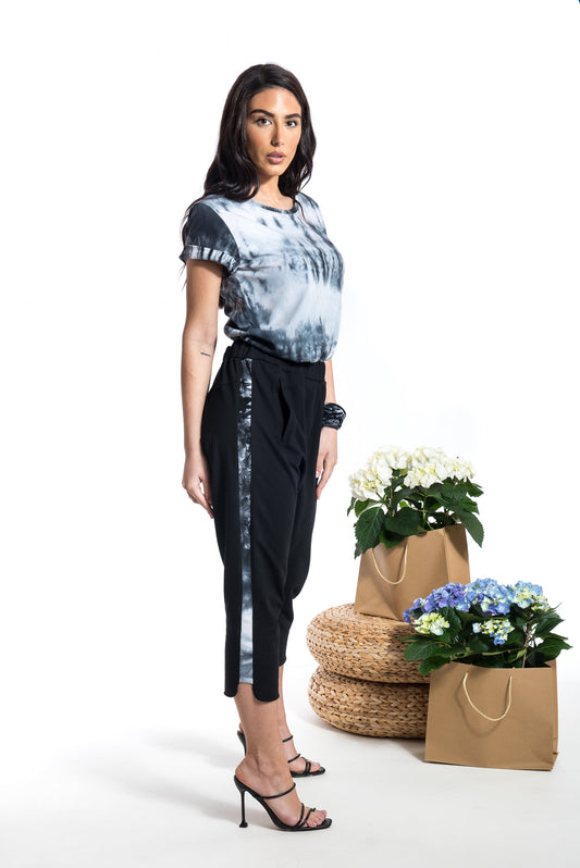 Σαλβάρι με λεπτομέρεια