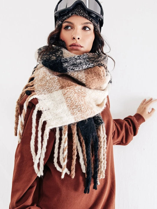 Κασκόλ με κρόσσια