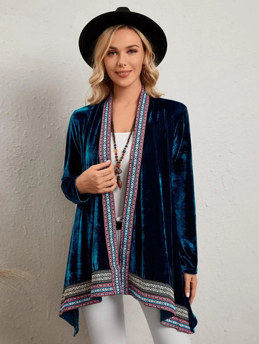 Ζακέτα βελούδινη με κέντημα