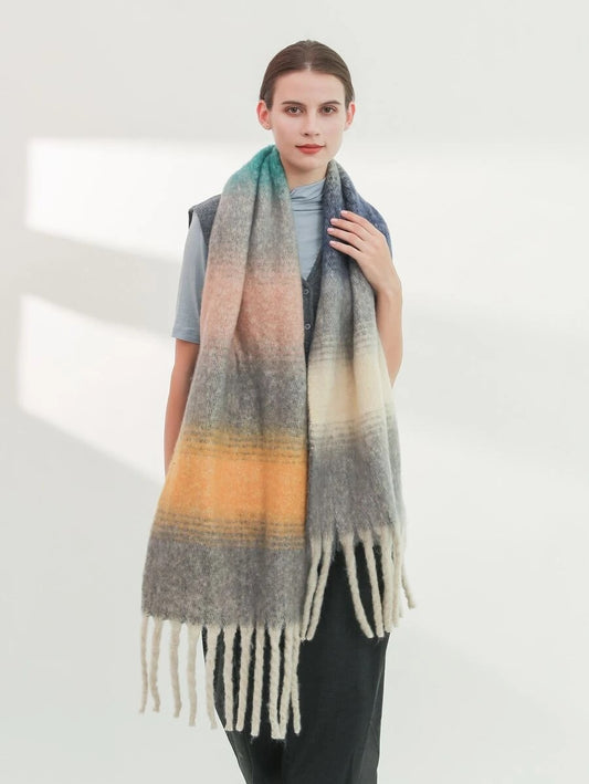 Εσάρπα/κασκόλ με κρόσσια