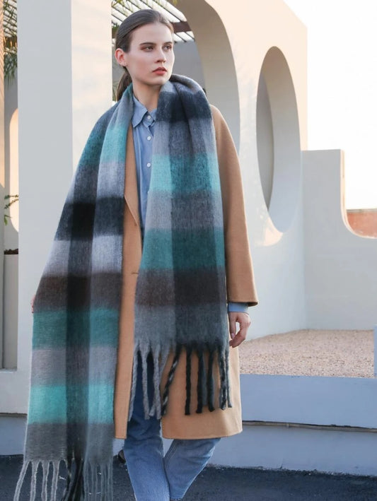 Εσάρπα/κασκόλ με κρόσσια