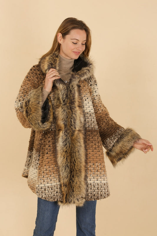 Ημίπαλτο μάλλινο μπουκλέ με γούνα oversized