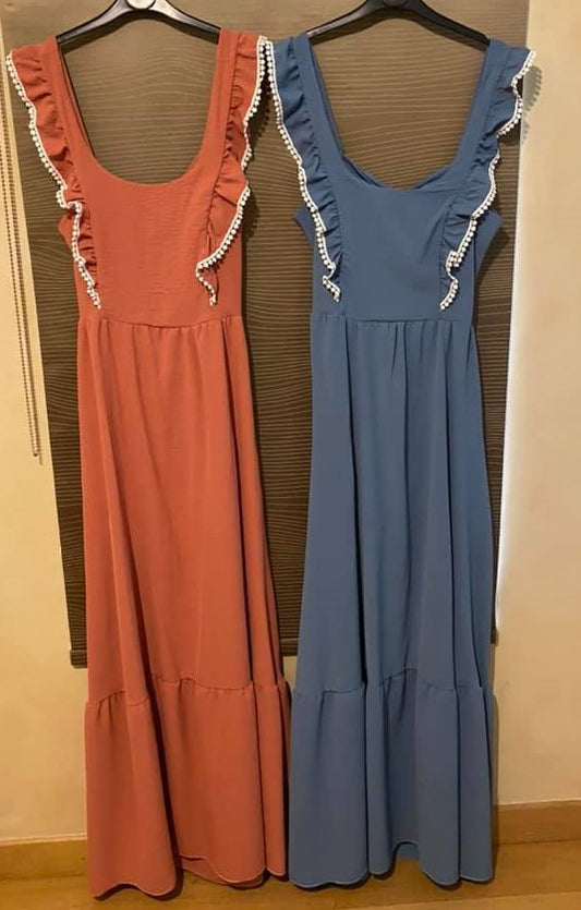 Φόρεμα maxi με δέσιμο στην πλάτη