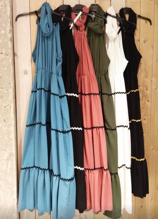 Φόρεμα maxi με τρέσσες