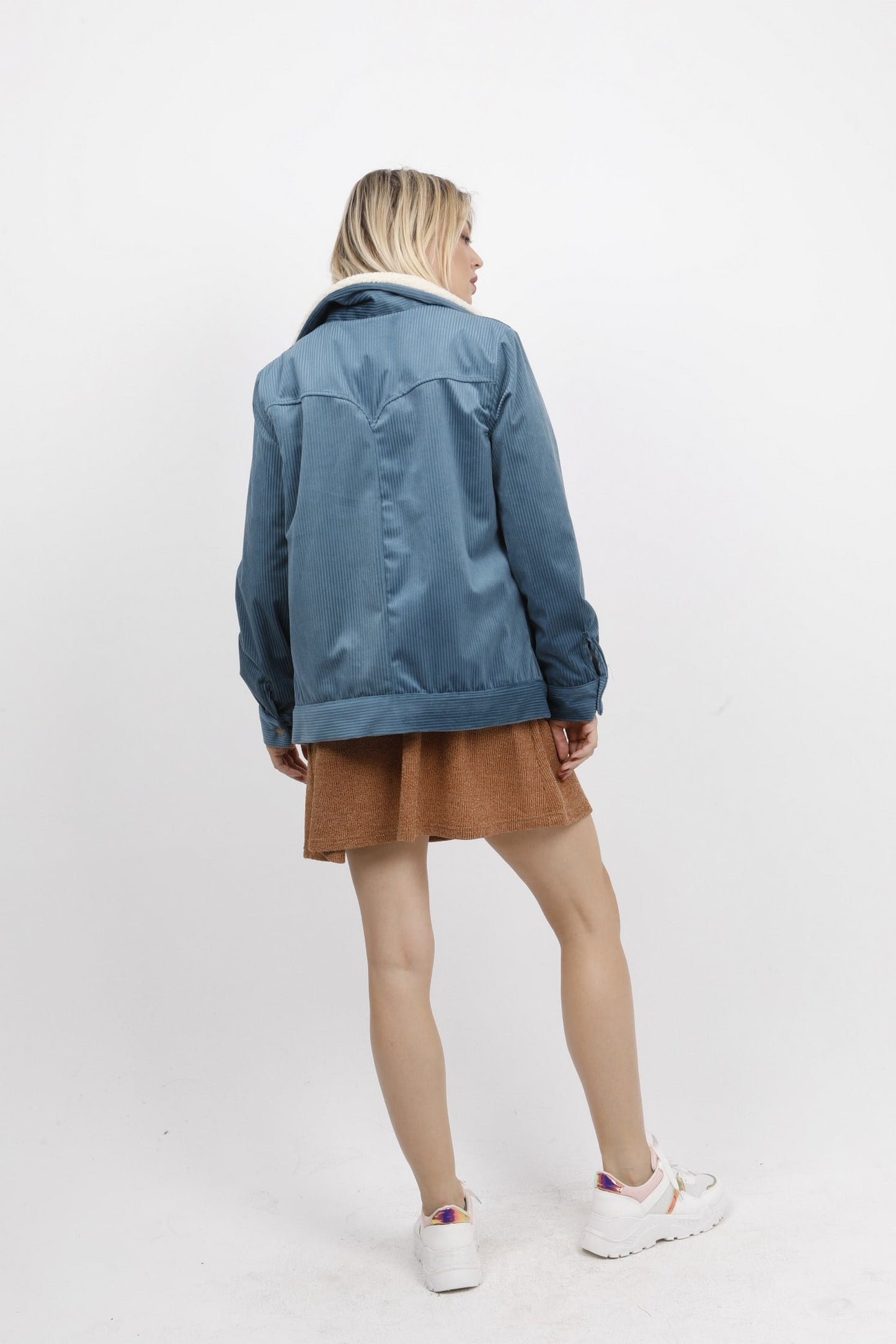 Jacket κοτλέ με επένδυση λευκής γούνας