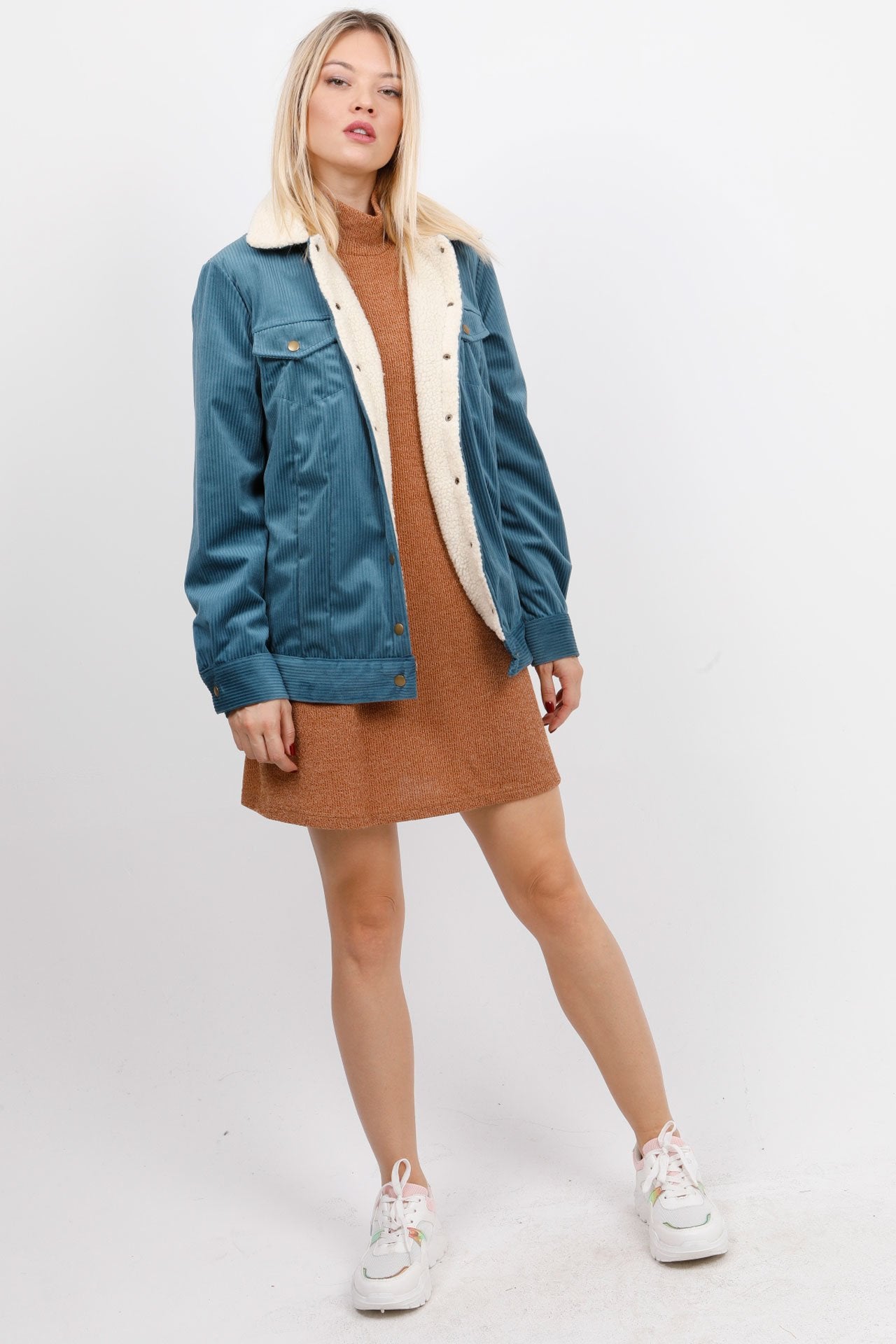 Jacket κοτλέ με επένδυση λευκής γούνας