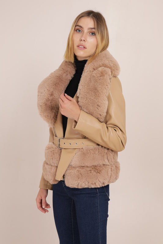 Jacket δερματίνης με γούνα
