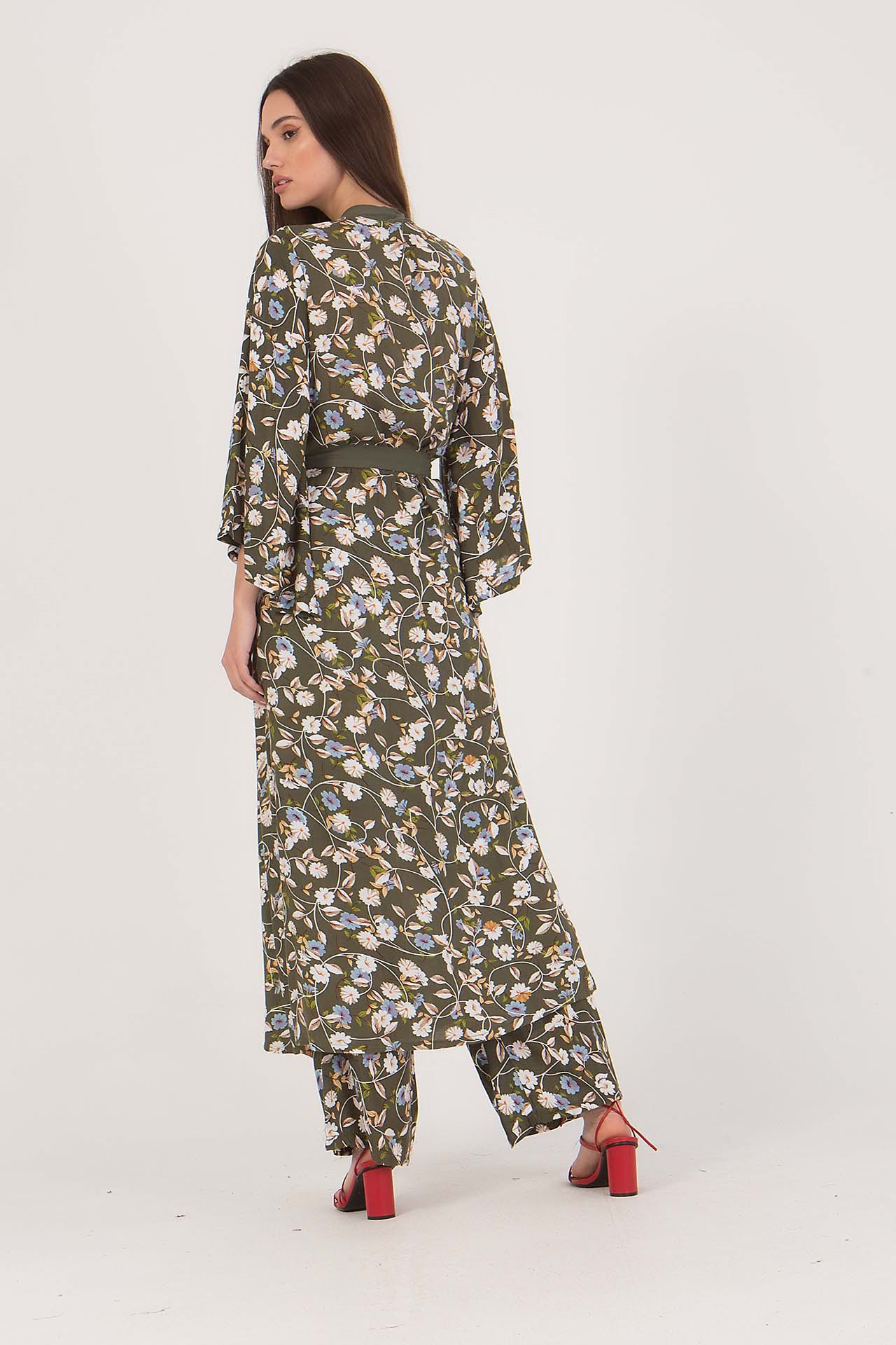 Kimonos floral
