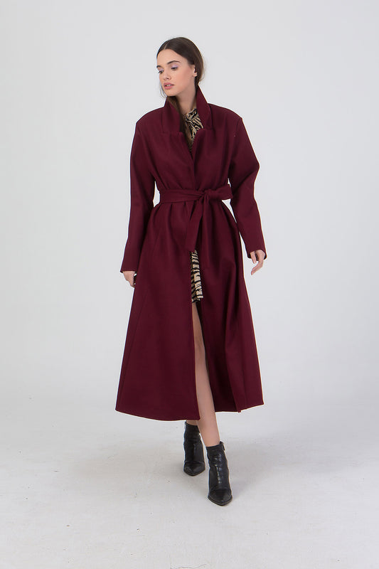 Παλτό με πέτα και ζώνη