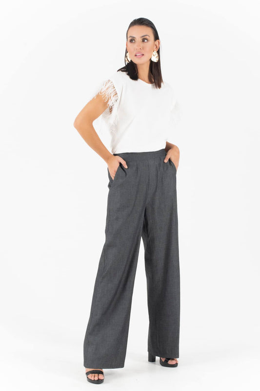 Τοπ κοντομάνικο με πούπουλα