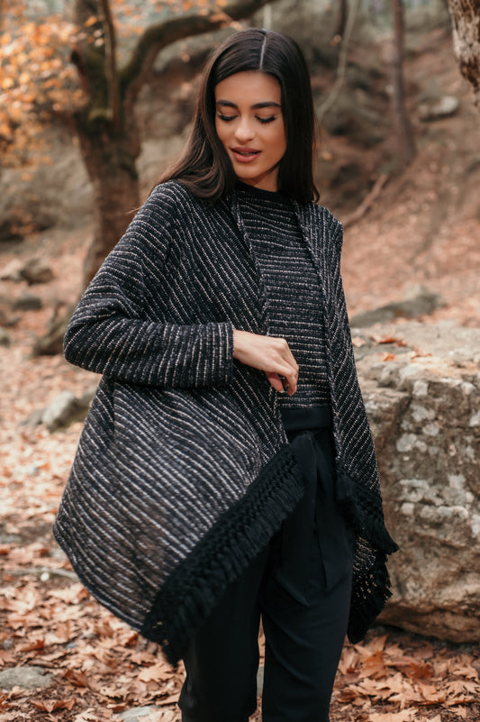 Ζακέτα ημιμάλλινη με κρόσσια