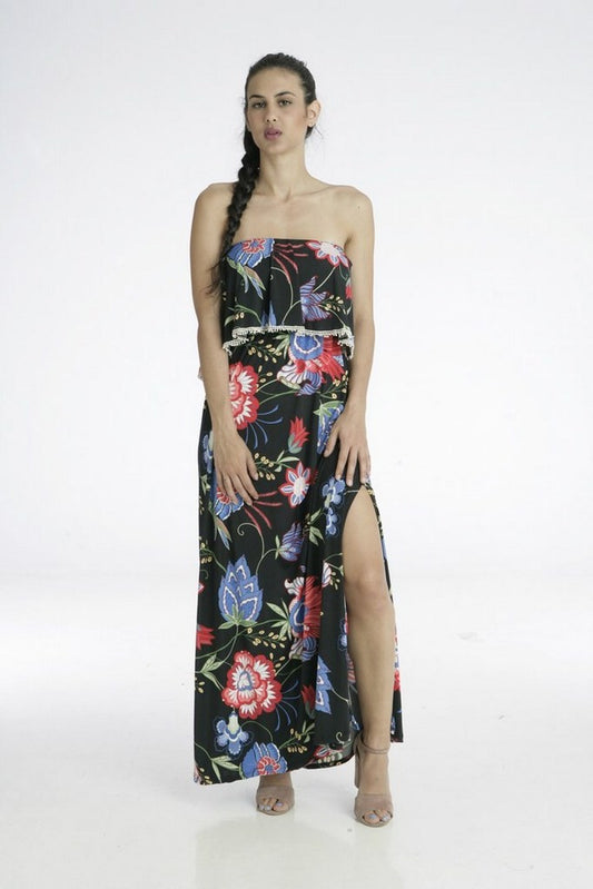 Φόρεμα strapless με άνοιγμα στο πλάι