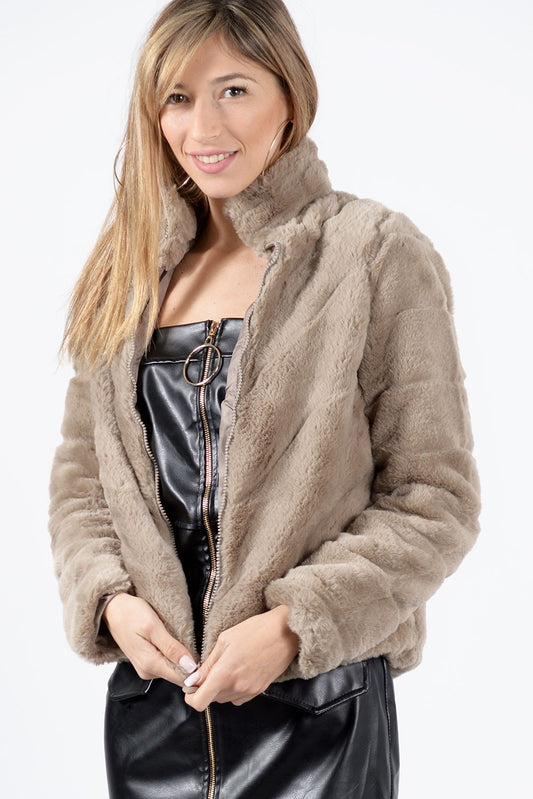 Γούνα κοντή με φερμουάρ