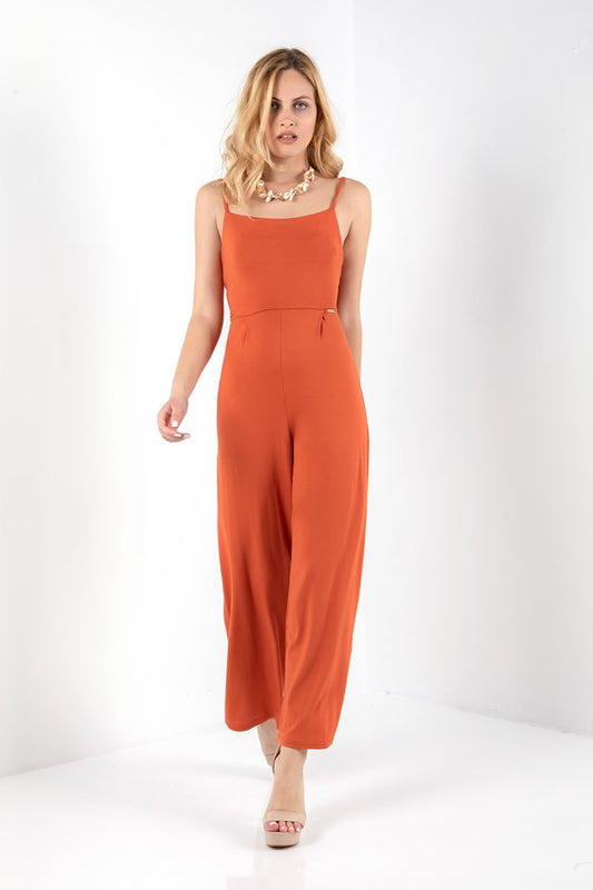 Ολόσωμη φόρμα με δέσιμο στην πλάτη