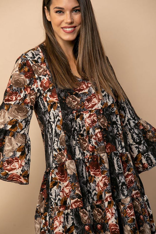 Φόρεμα mini εμπριμέ