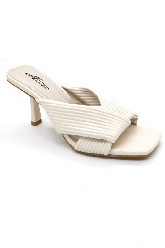 Πέδιλο με ανάγλυφο ριγέ