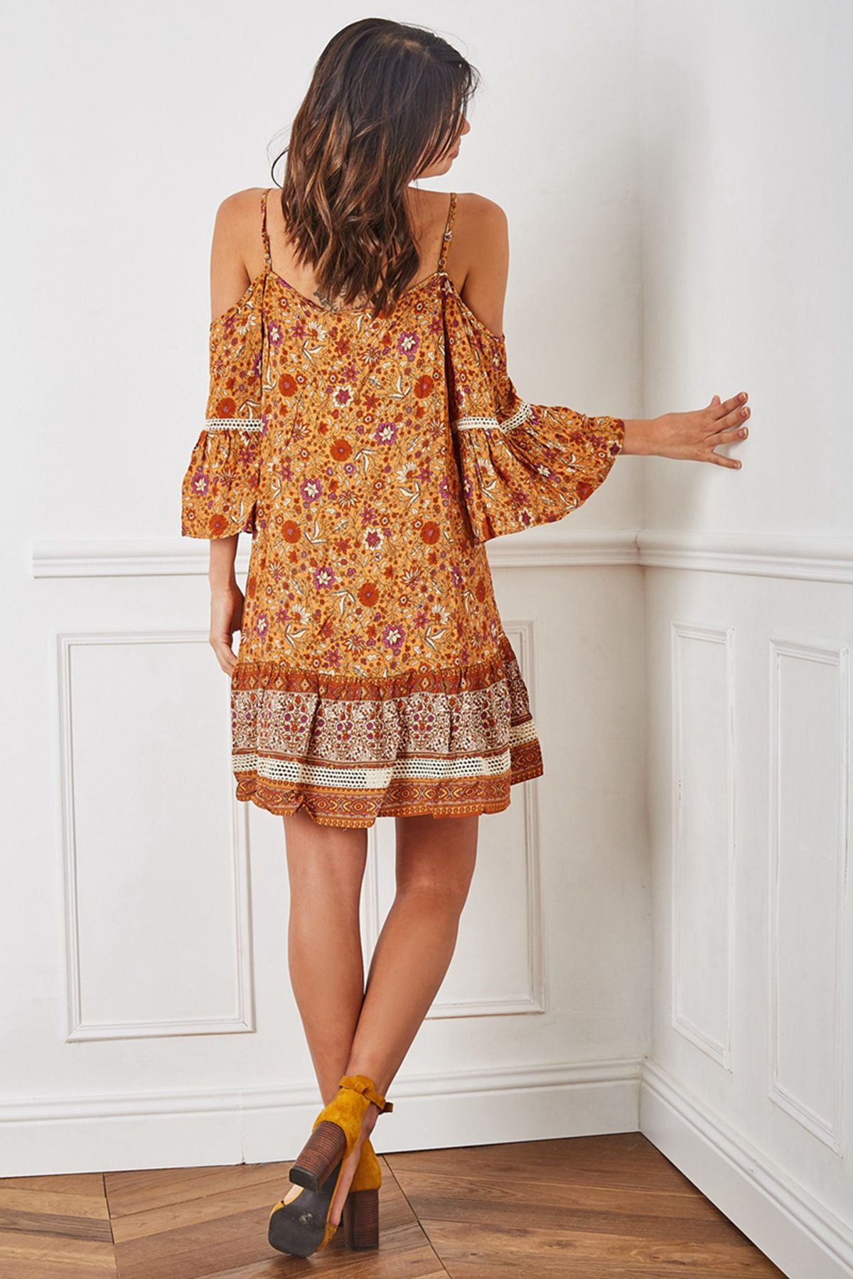 Φόρεμα mini boho floral