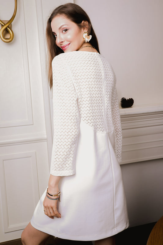 Φόρεμα mini με δανδέλα