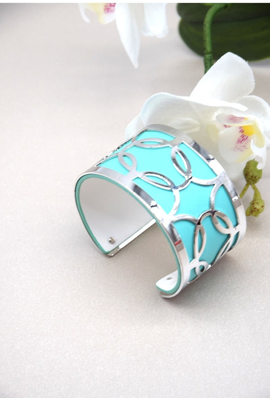 Bracelets με σχέδια