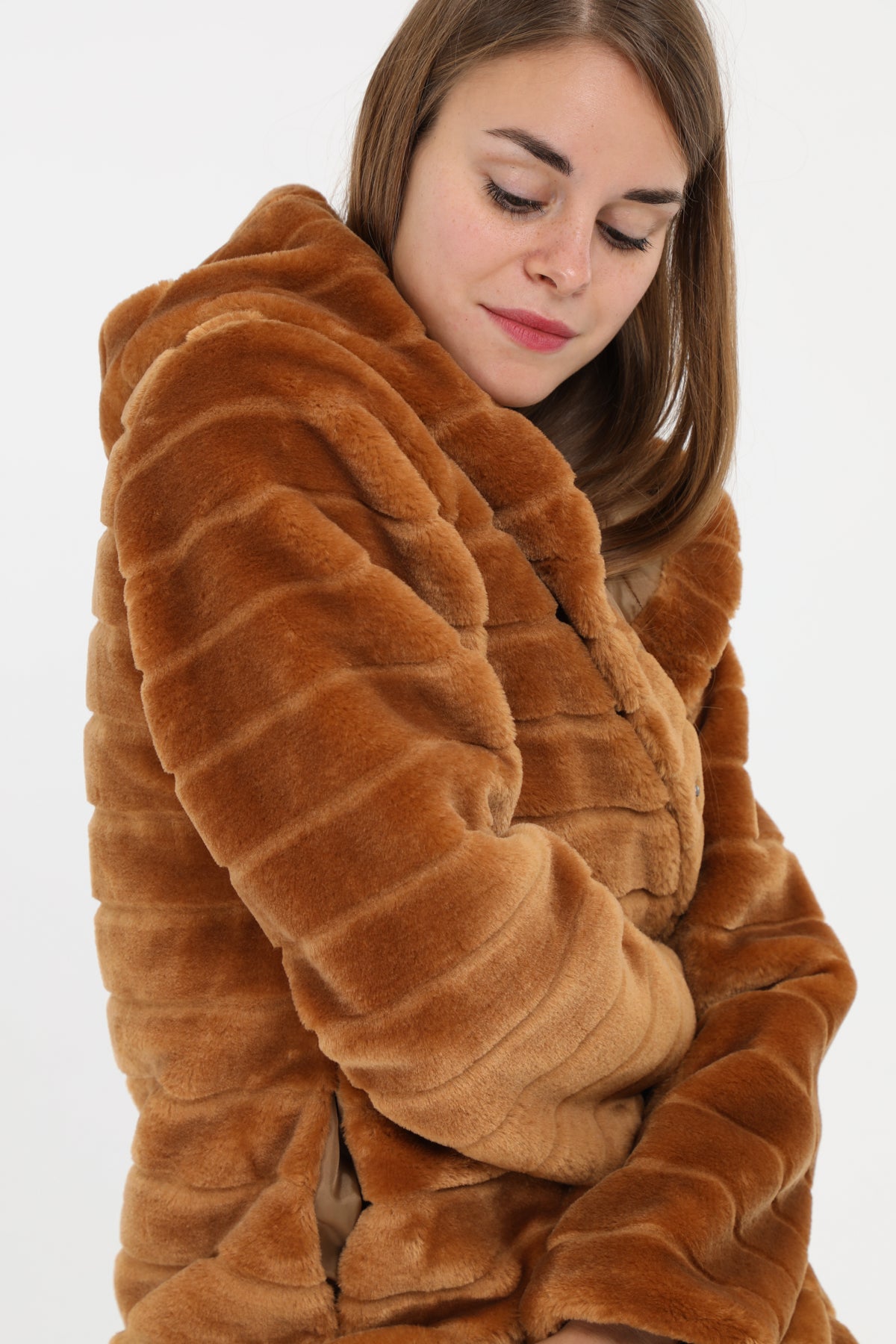 Παλτό από faux γούνα