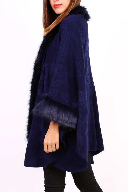 Κάπα με faux γούνα και ανάγλυφο floral σχέδιο