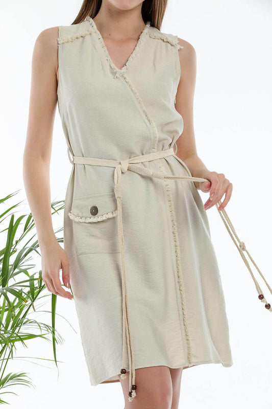 Φόρεμα mini με ξέφτια