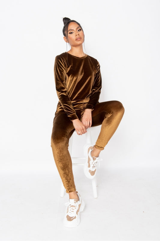 Σετ βελουτέ μπλούζα - παντελόνι