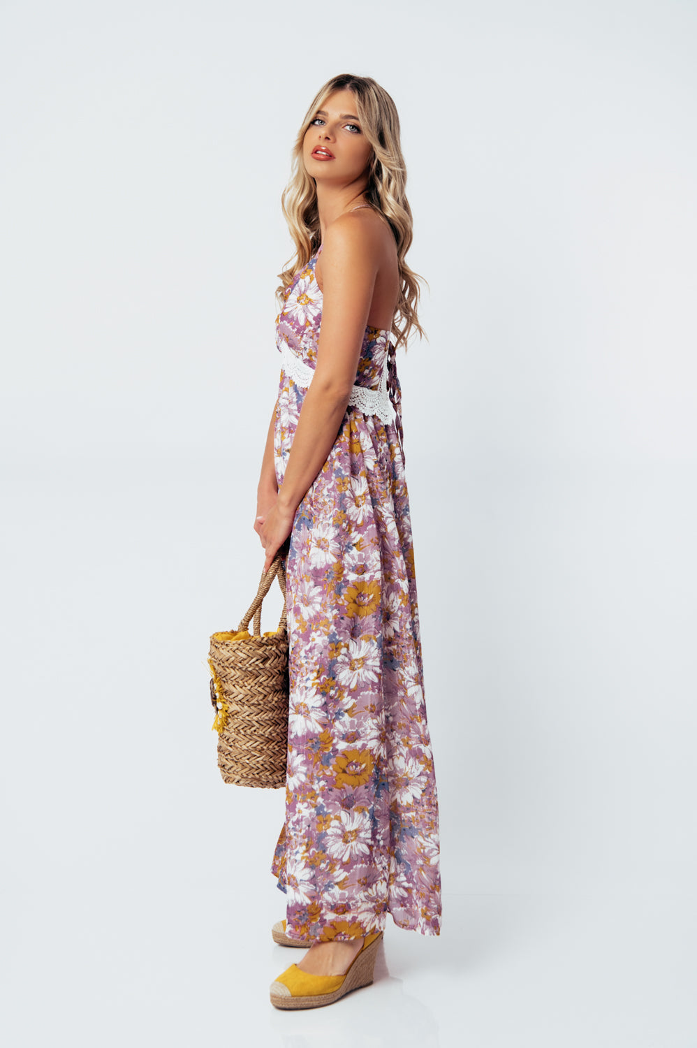 Φόρεμα maxi floral με κηπούρ δανδέλα