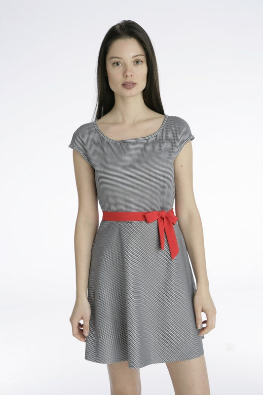 Φόρεμα κοντό καρό με ζώνη