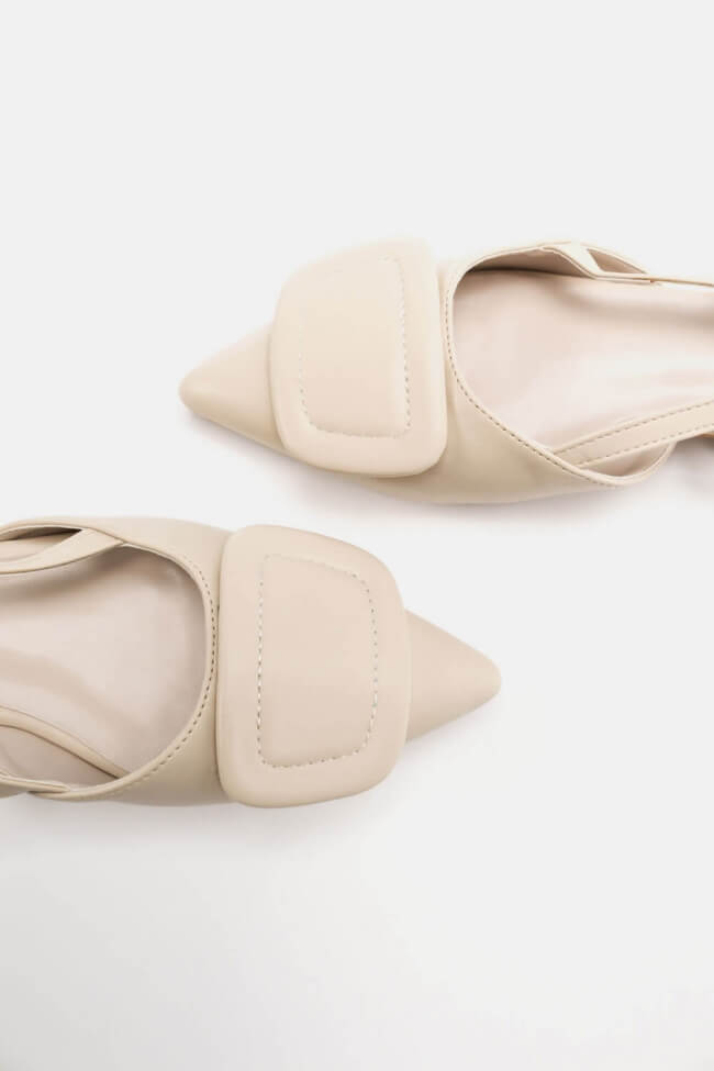 Mule flat με Διακοσμητική Τόκα