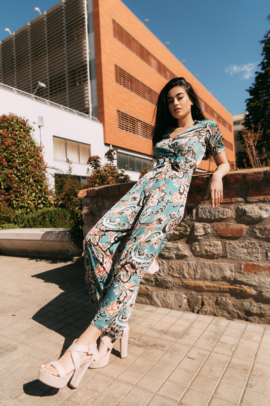 Ολόσωμη φόρμα εμπριμέ