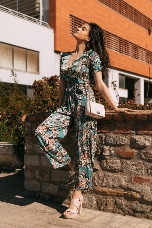 Ολόσωμη φόρμα εμπριμέ